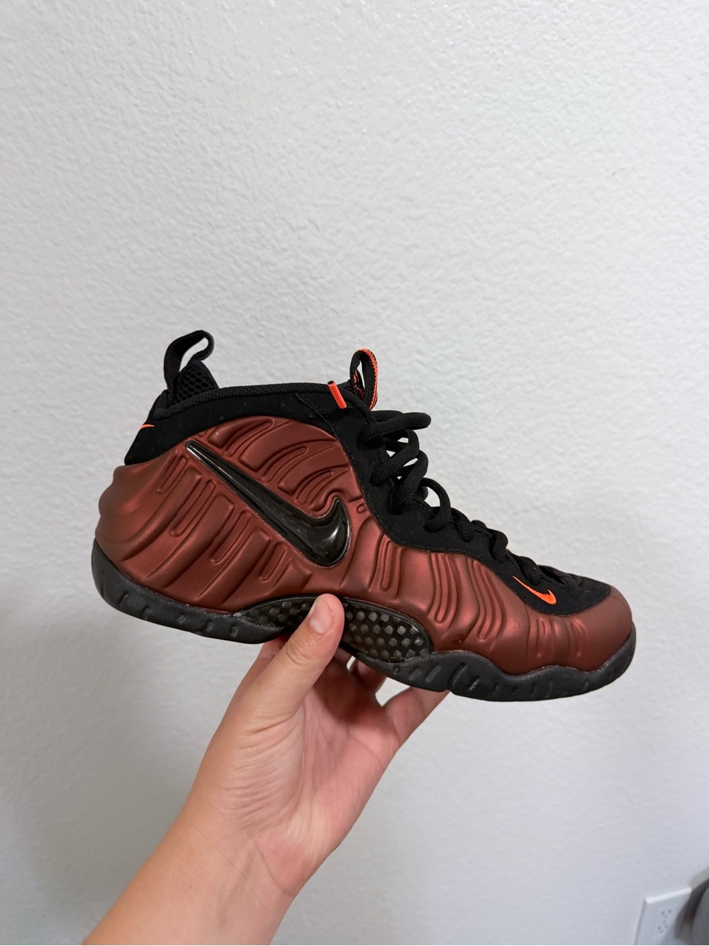 Nike Foamposite Rust/Black Athletic Shoes